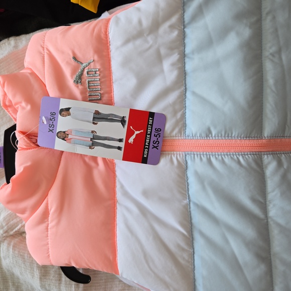 Puma Girls 3 pice vest set. - Picture 7 of 8